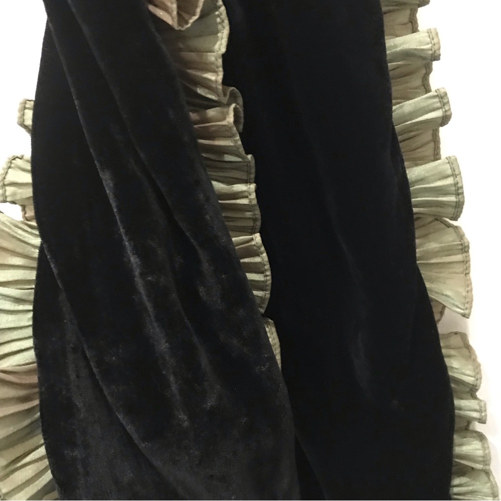 Silk and Velvet Scarf with Ruffle Edge - Picture 8 of 9